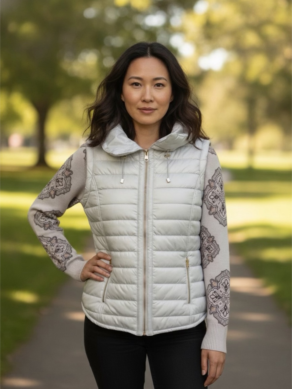 Chico's Zenergy convertible Light Gray Quilted Packable Vest Sz 1=8-10 (M)